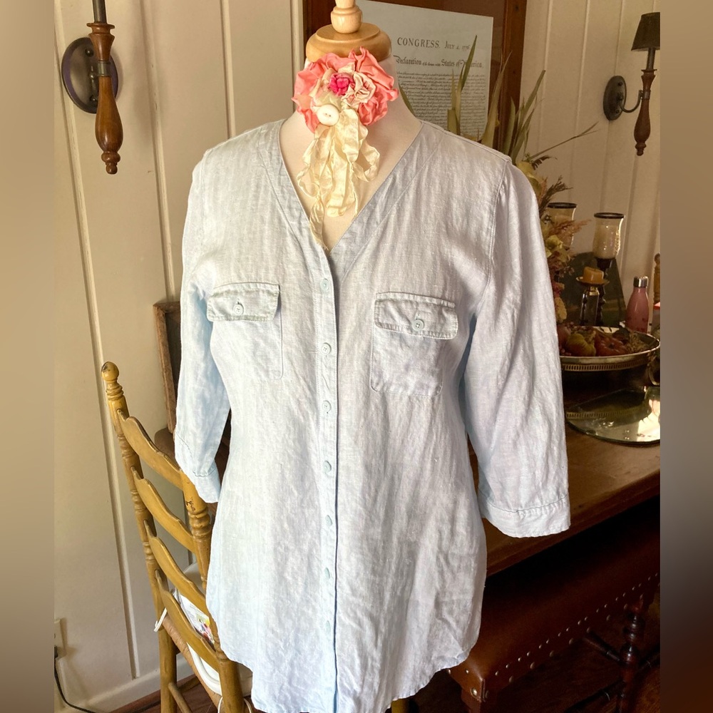 Orvis Light Blue Linen V-Neck Tunic Medium